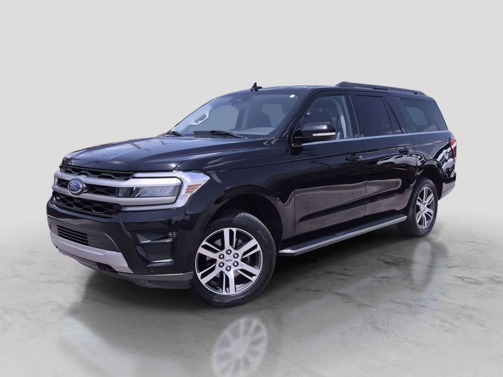 Used 2023 Ford Expedition Max XLT AWD/4WD image 1