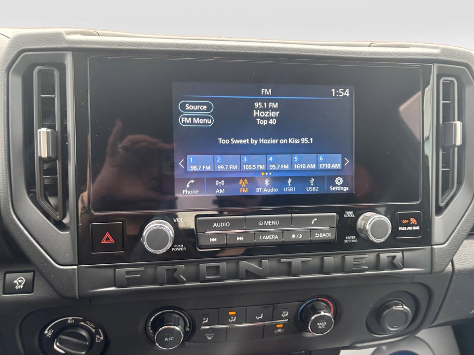 Used 2026 Nissan Frontier S w/ S Utility Package image 17