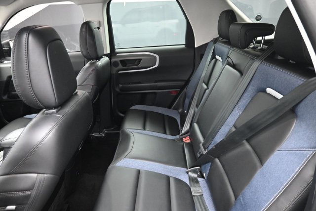 Used 2025 Ford Bronco Sport Outer Banks w/ Outer Banks Tech Package+ AWD/4WD image 23