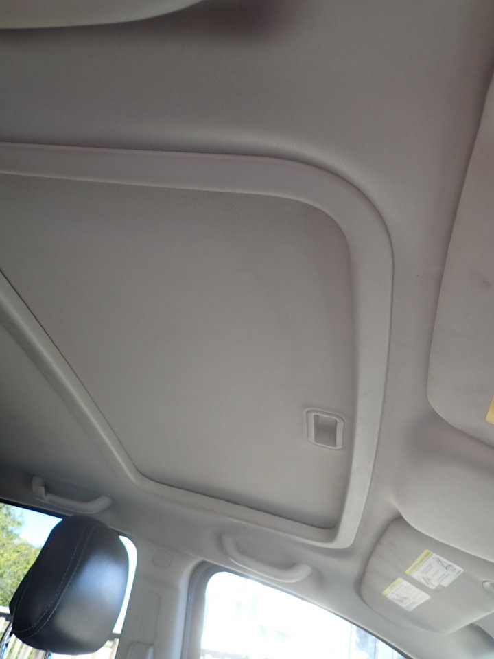 Used 2015 Jeep Compass High Altitude image 36