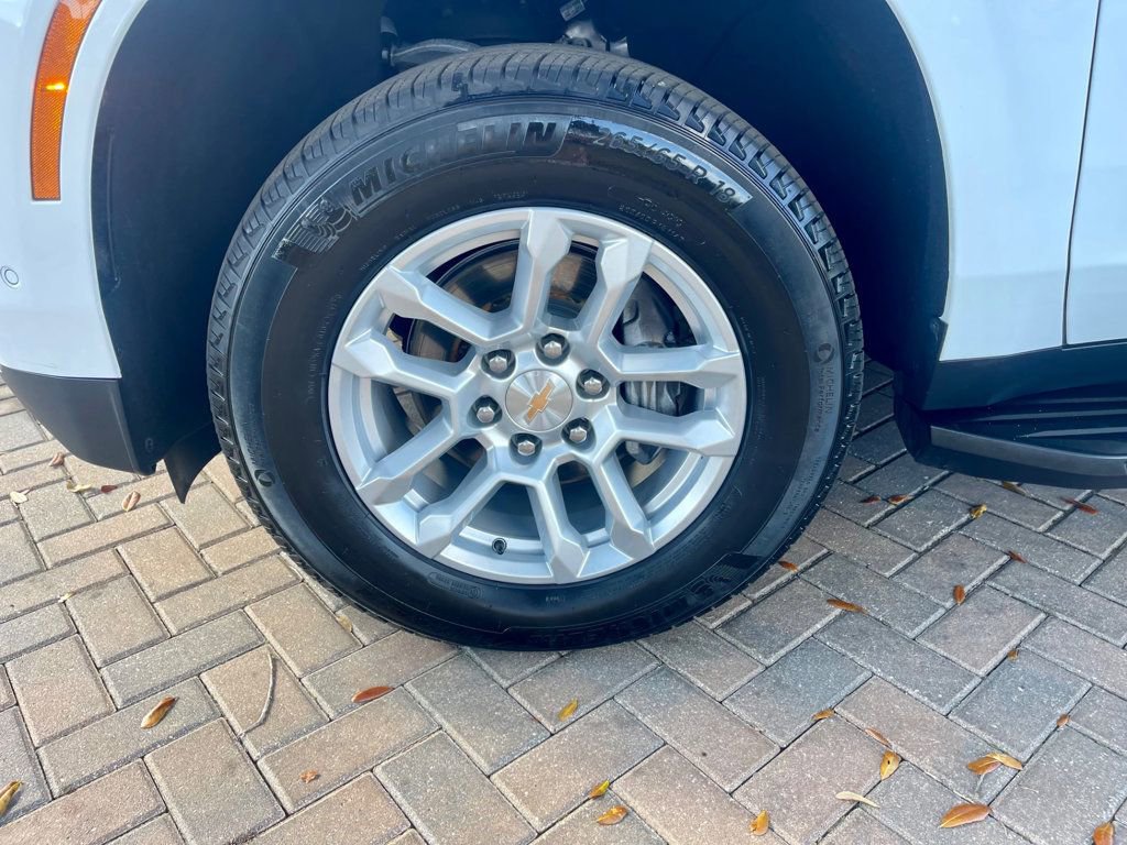 Used 2025 Chevrolet Tahoe LT image 10