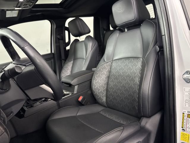 Used 2024 Toyota Tacoma Limited w/ Limited Package (LT) AWD/4WD image 19