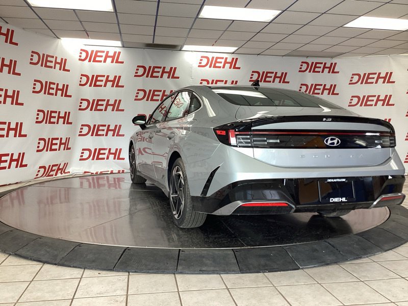 New 2026 Hyundai Sonata SEL FWD image 5