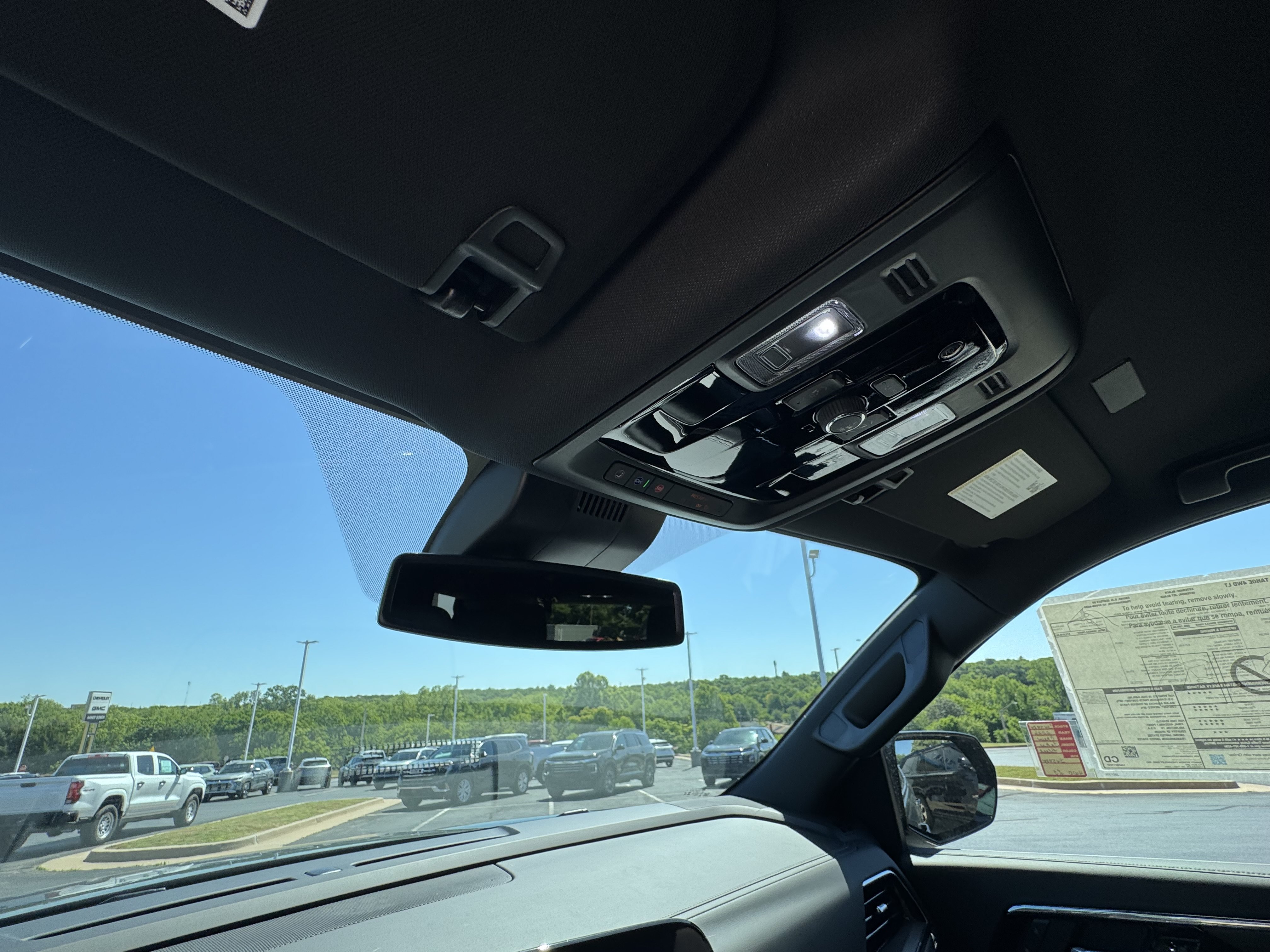 New 2026 Chevrolet Tahoe LT w/ Comfort Package AWD/4WD image 22