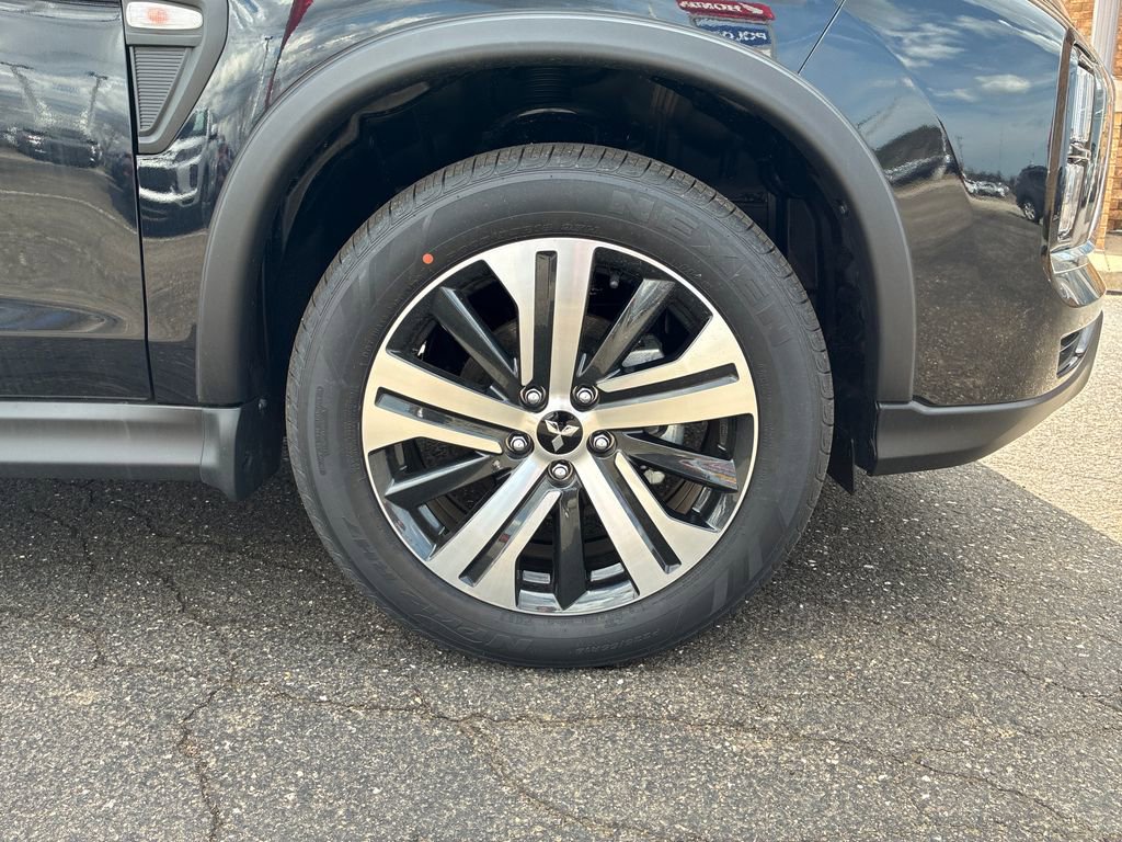 New 2026 Mitsubishi Outlander Sport ES image 9