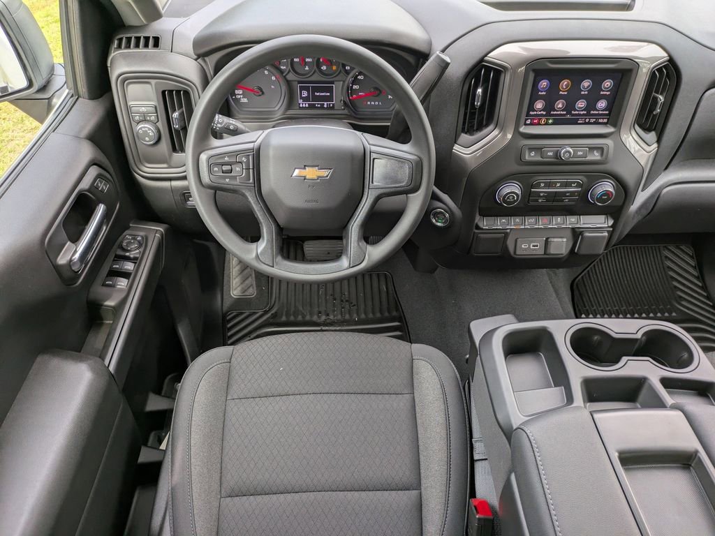 New 2026 Chevrolet Silverado 1500 Custom RWD image 15