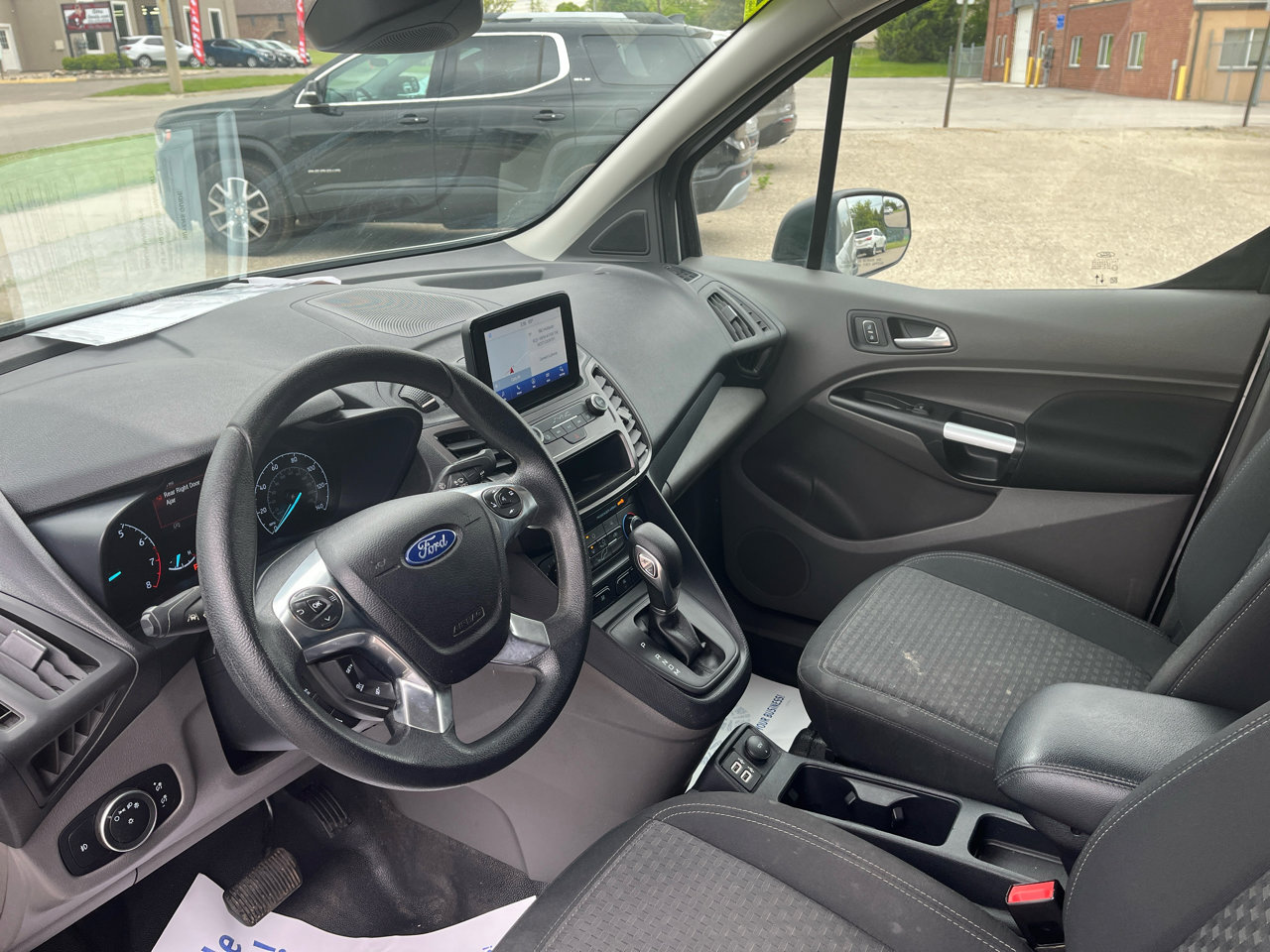 Used 2021 Ford Transit Connect XLT image 19