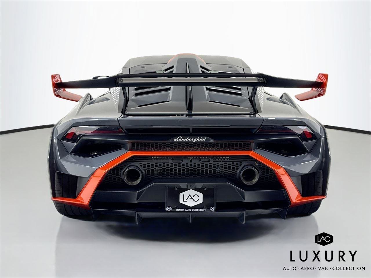 Used 2021 Lamborghini Huracan STO image 7