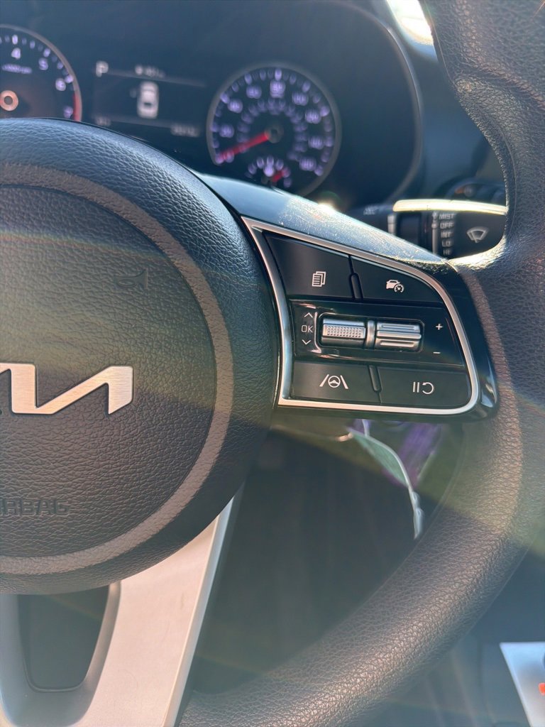 Used 2024 Kia Forte LXS image 16