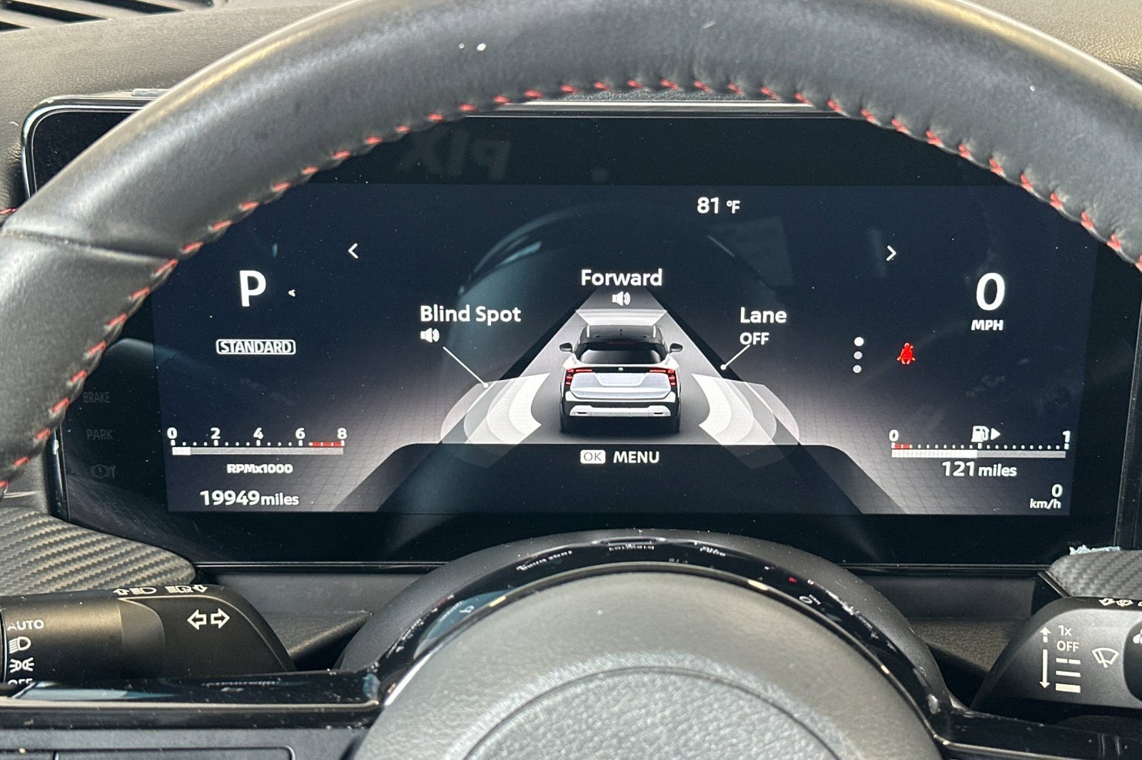 Used 2025 Nissan Kicks SR image 23