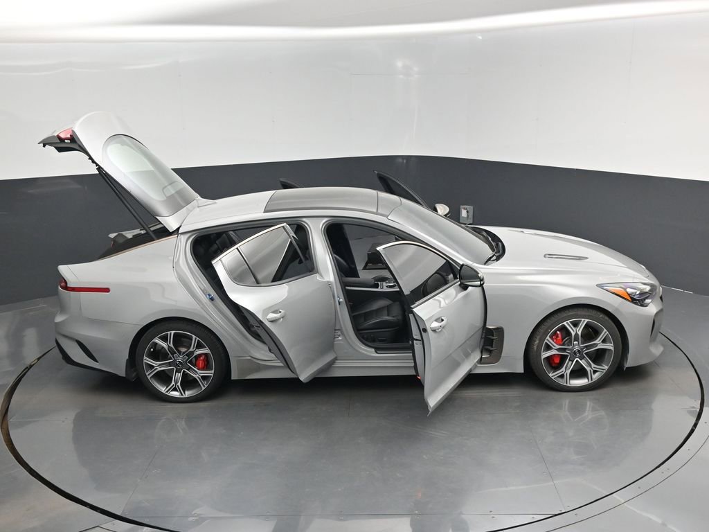 Used 2021 Kia Stinger GT2 RWD image 18