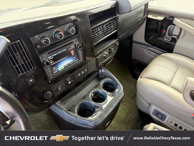 Used 2018 Chevrolet Express 2500 Extended w/ Enhanced Convenience Package RWD image 19