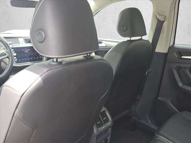 Certified 2023 Volkswagen Tiguan SE w/ Panoramic Sunroof Package FWD image 20