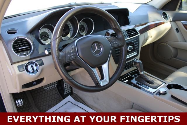 Used 2014 Mercedes-Benz C 300 4MATIC Sedan image 2