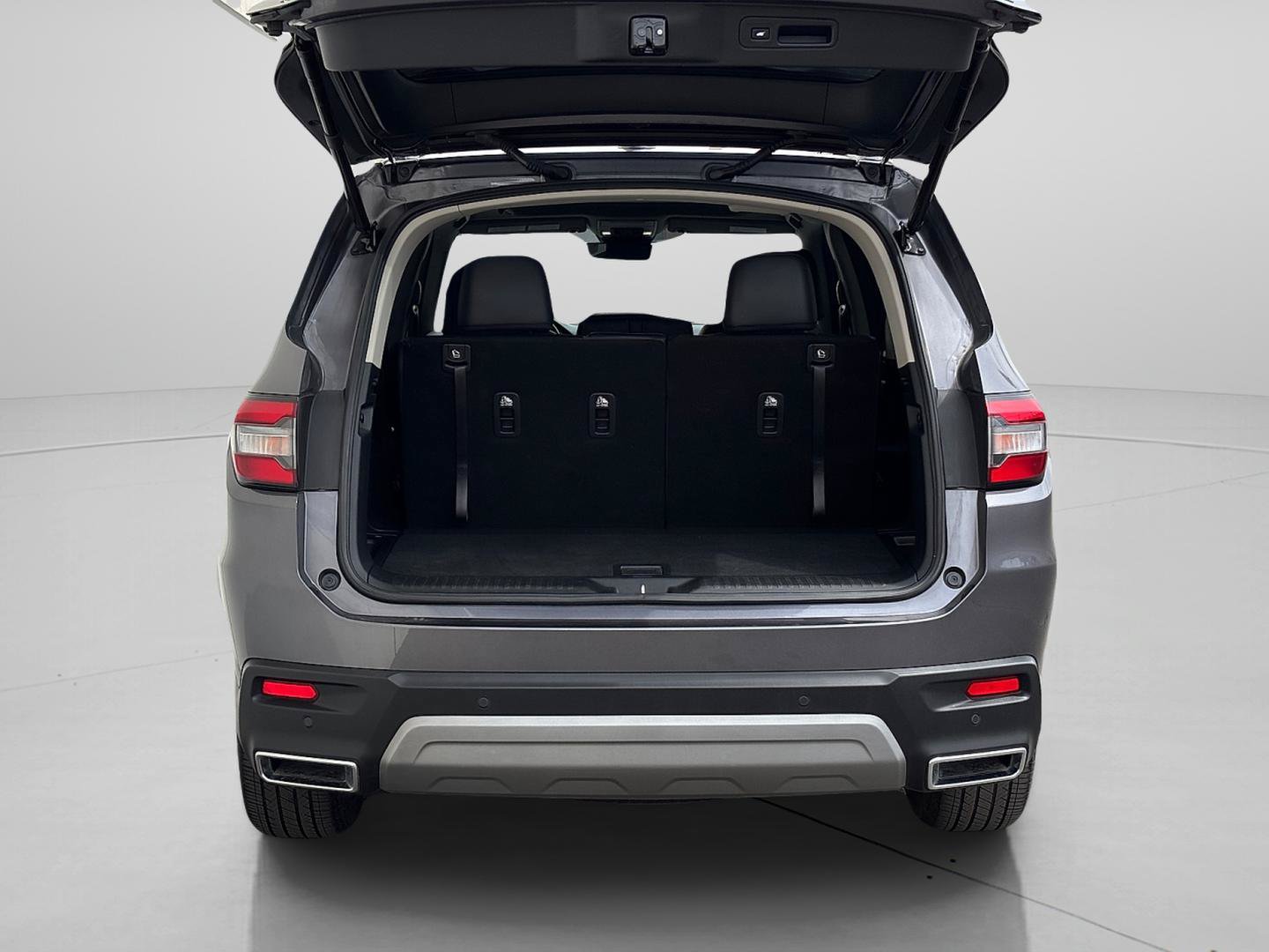 Certified 2025 Honda Pilot Touring image 5