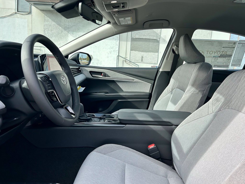 New 2026 Toyota Camry LE w/ Convenience Package FWD image 10