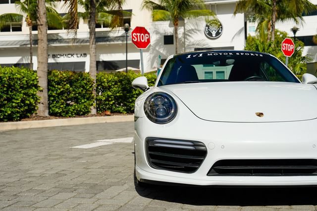 Used 2017 Porsche 911 4 Coupe AWD/4WD image 6