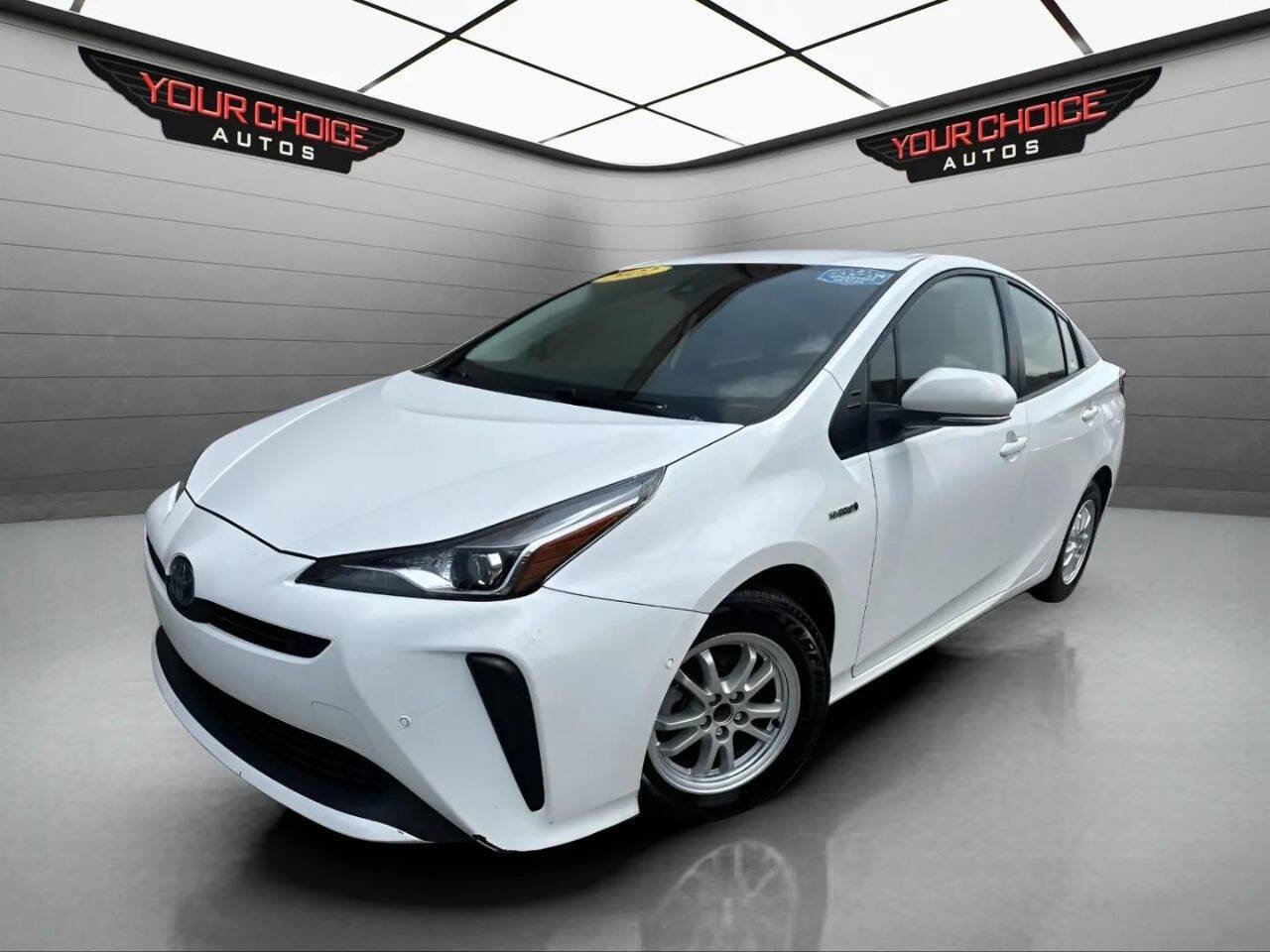 Used 2022 Toyota Prius LE