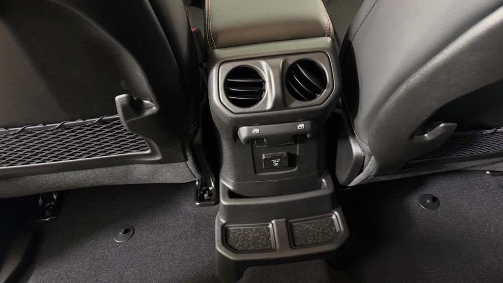 New 2026 Jeep Wrangler Unlimited Rubicon AWD/4WD image 27