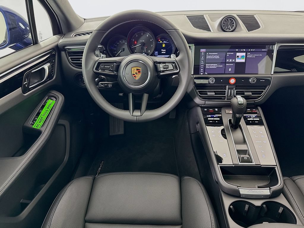 New 2026 Porsche Macan AWD/4WD image 25