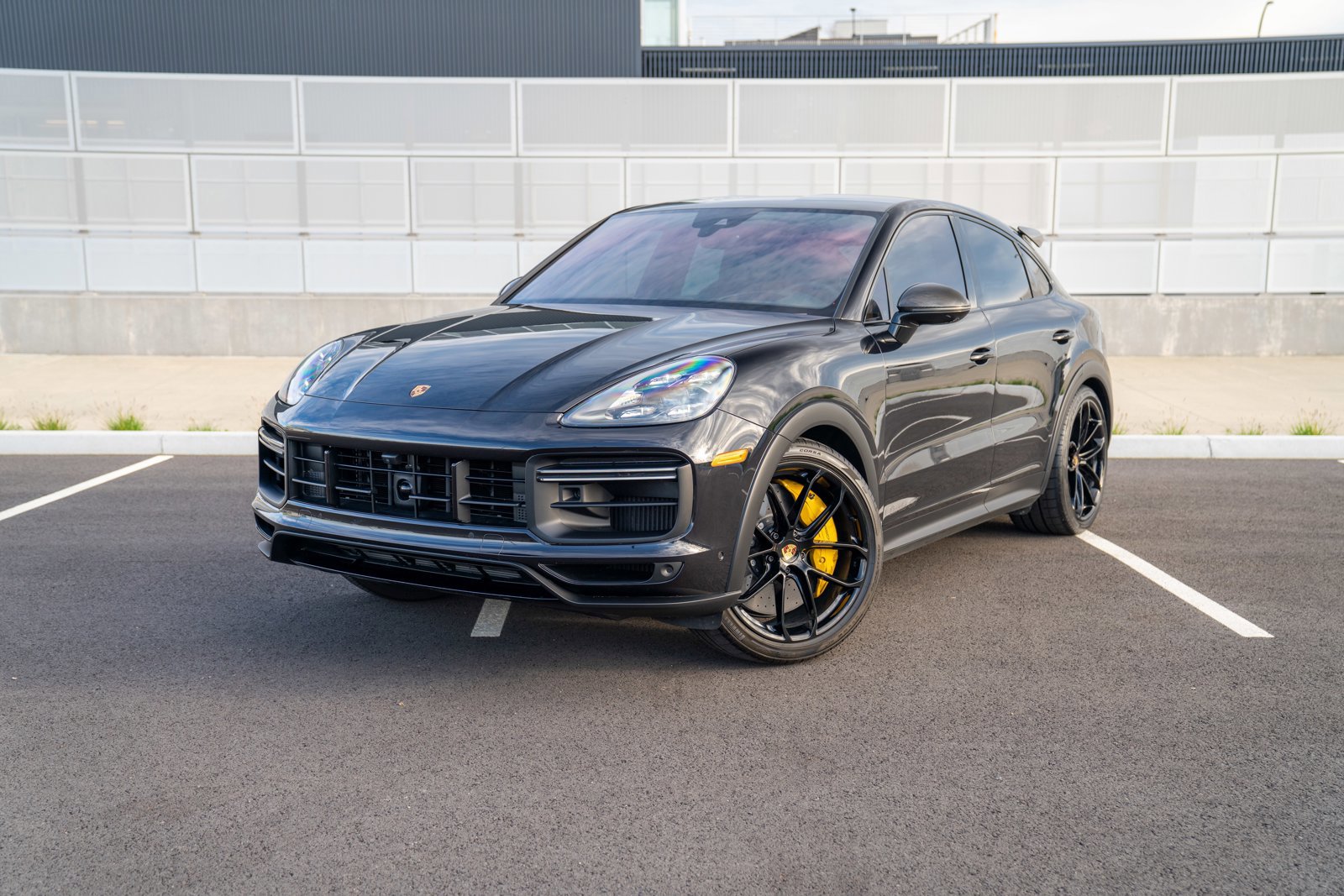 Certified 2022 Porsche Cayenne Turbo GT image 1