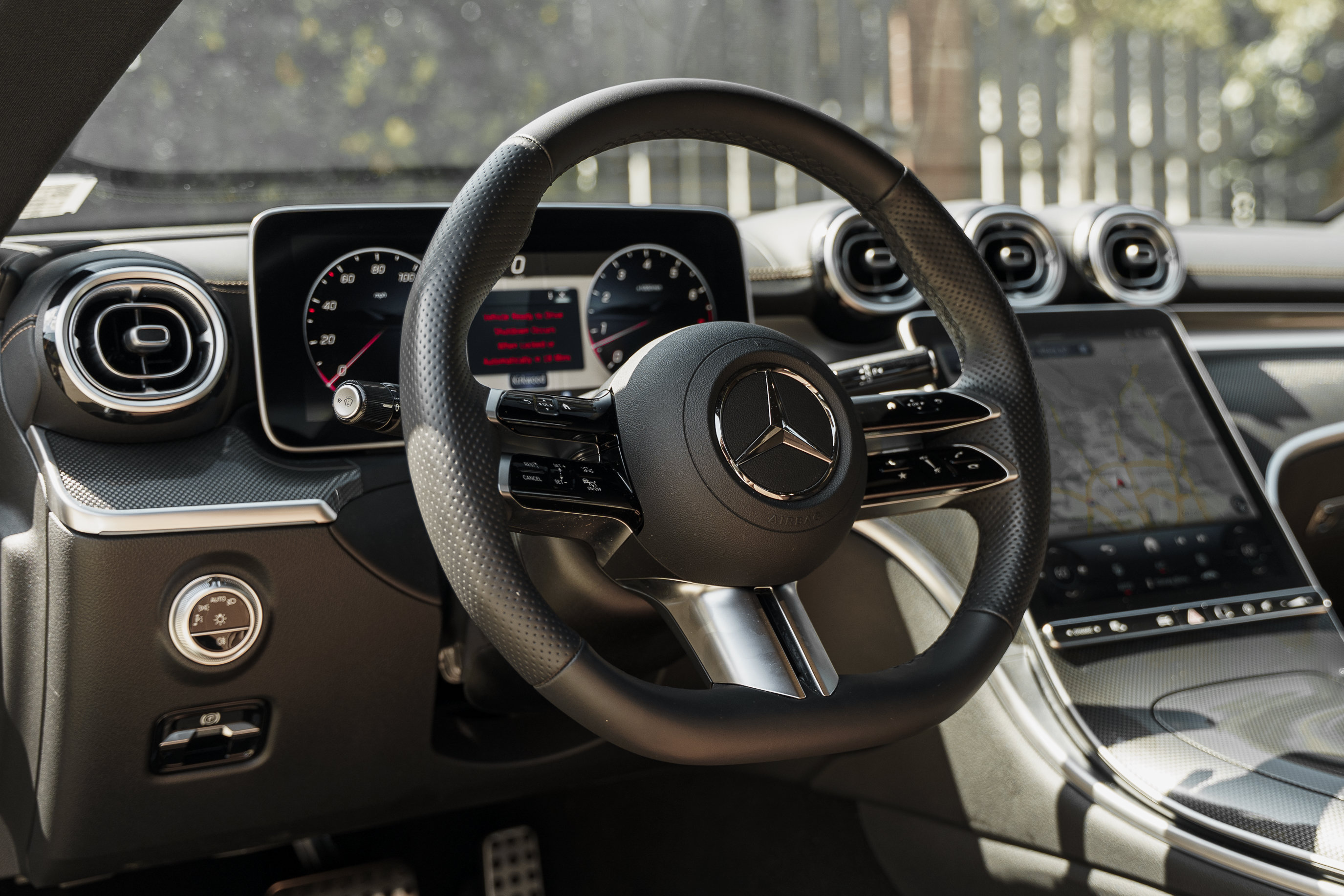 Used 2024 Mercedes-Benz CLE 300 4MATIC Coupe image 7