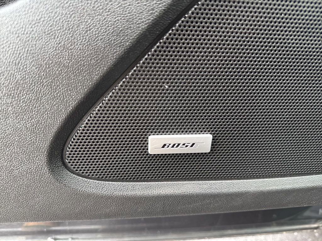 Used 2022 Chevrolet Equinox RS w/ RS Leather Package image 17