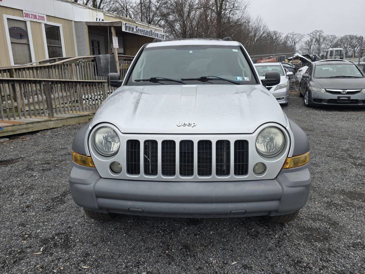 Used 2005 Jeep Liberty Sport image 6