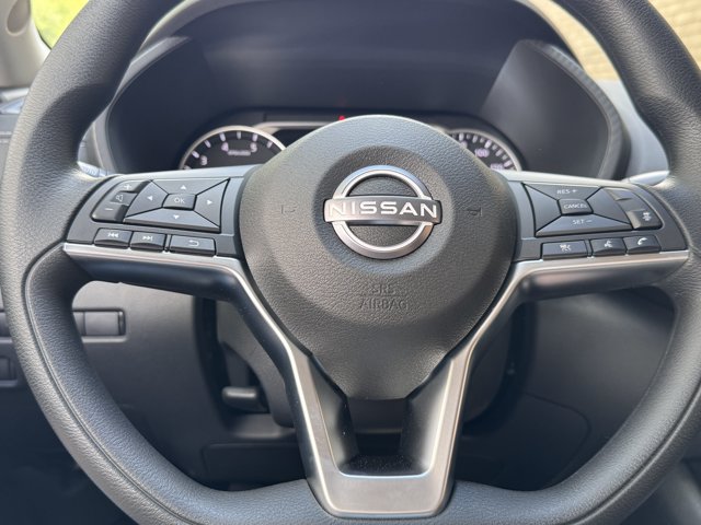 New 2025 Nissan Sentra SV w/ Trunk Package FWD image 11