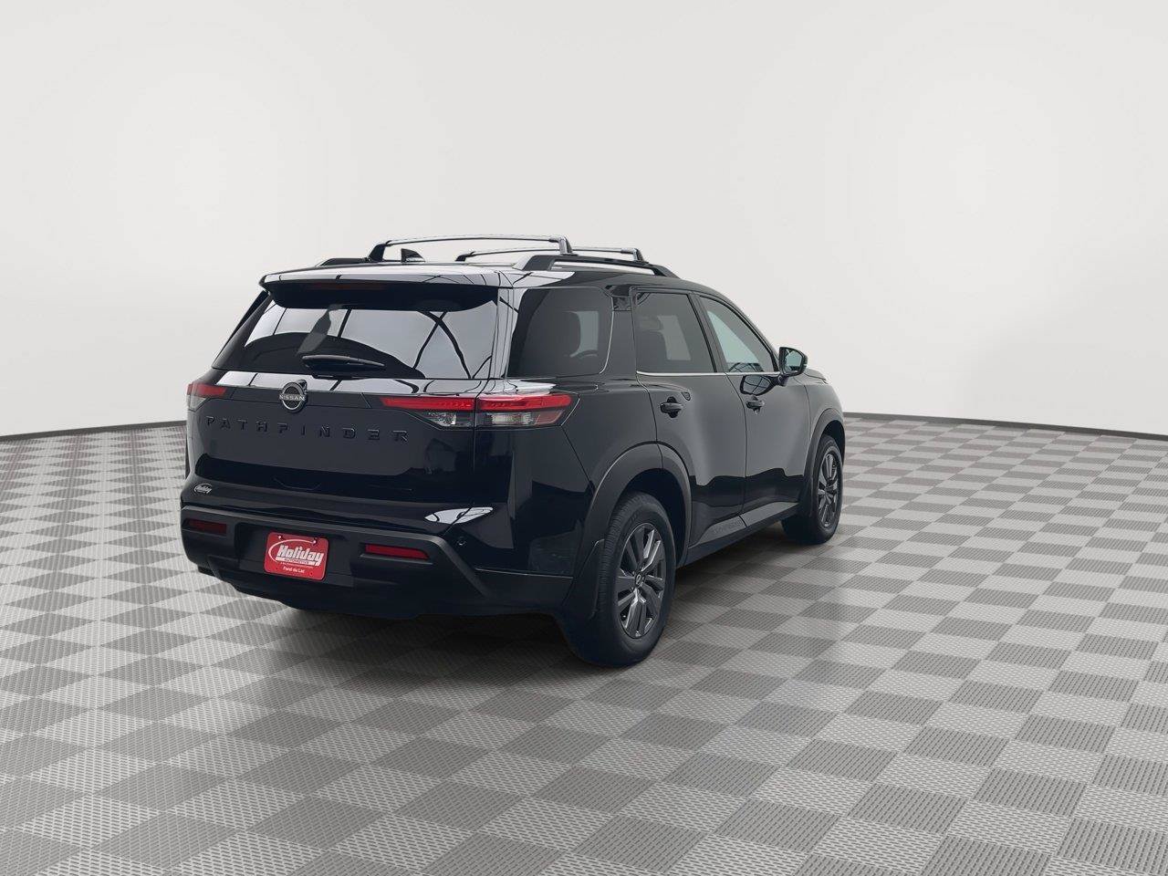 Used 2024 Nissan Pathfinder SV w/ Black Appearance Package AWD/4WD image 35