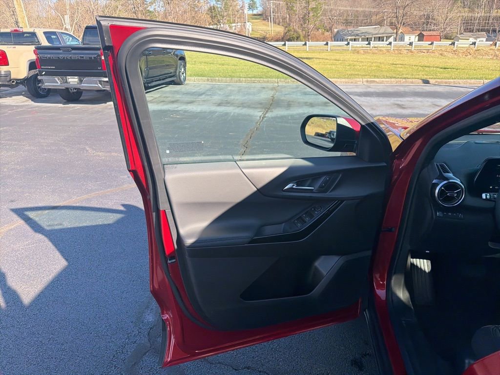 New 2026 Chevrolet Equinox LT image 28