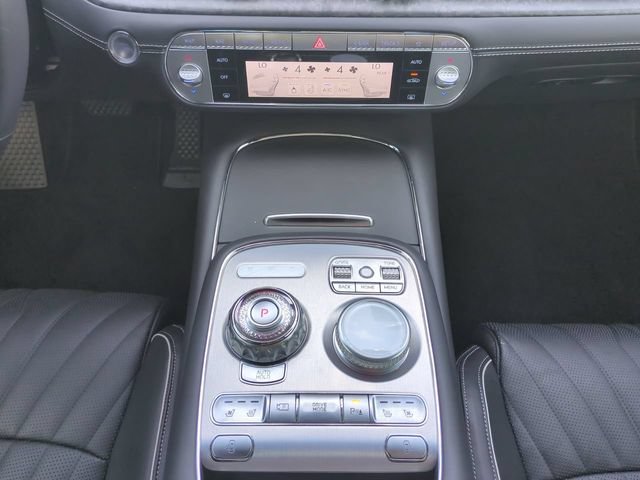 Used 2023 Genesis G90 3.5T AWD/4WD image 18