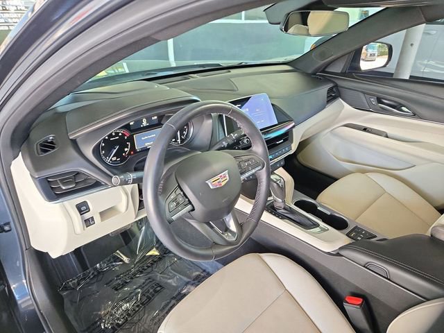 Certified 2025 Cadillac CT4 Premium Luxury image 11
