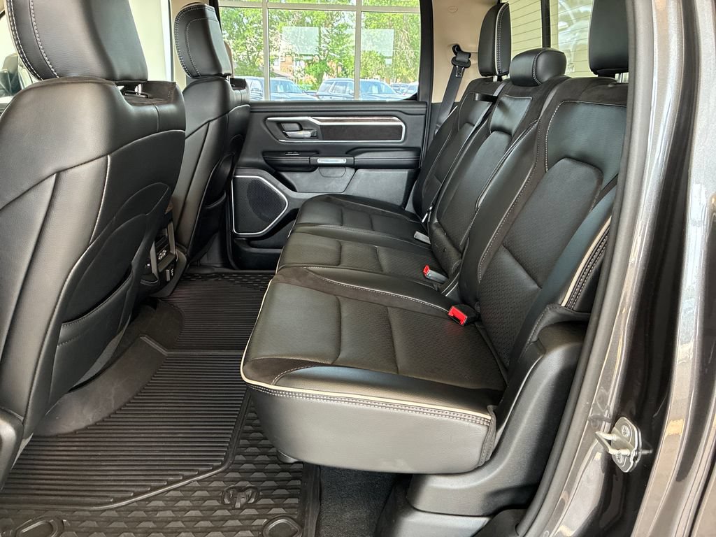 Used 2020 RAM 1500 Laramie AWD/4WD image 25