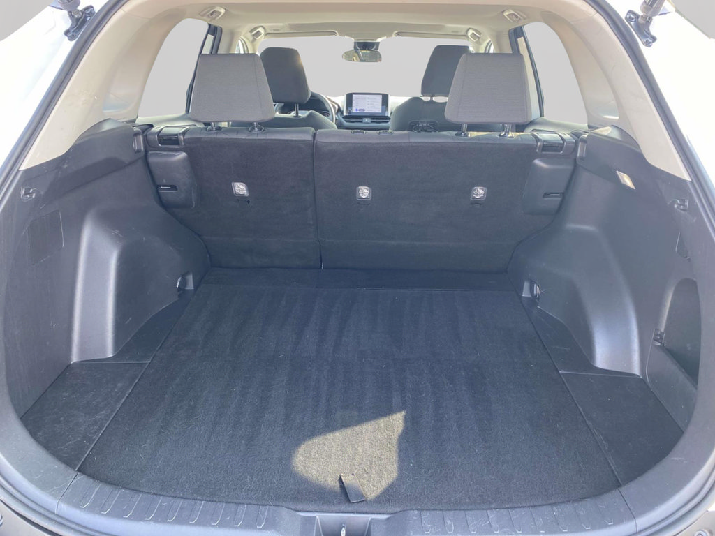 Used 2023 Toyota RAV4 XLE w/ Convenience Package FWD image 9