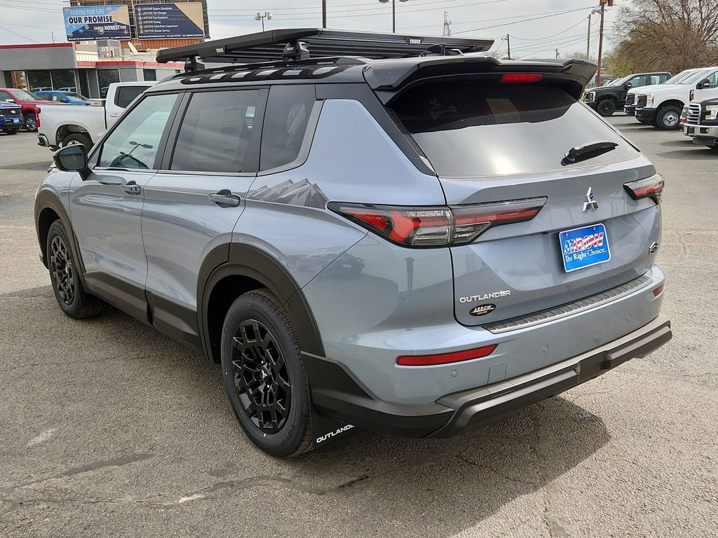 New 2026 Mitsubishi Outlander Trail Edition image 8