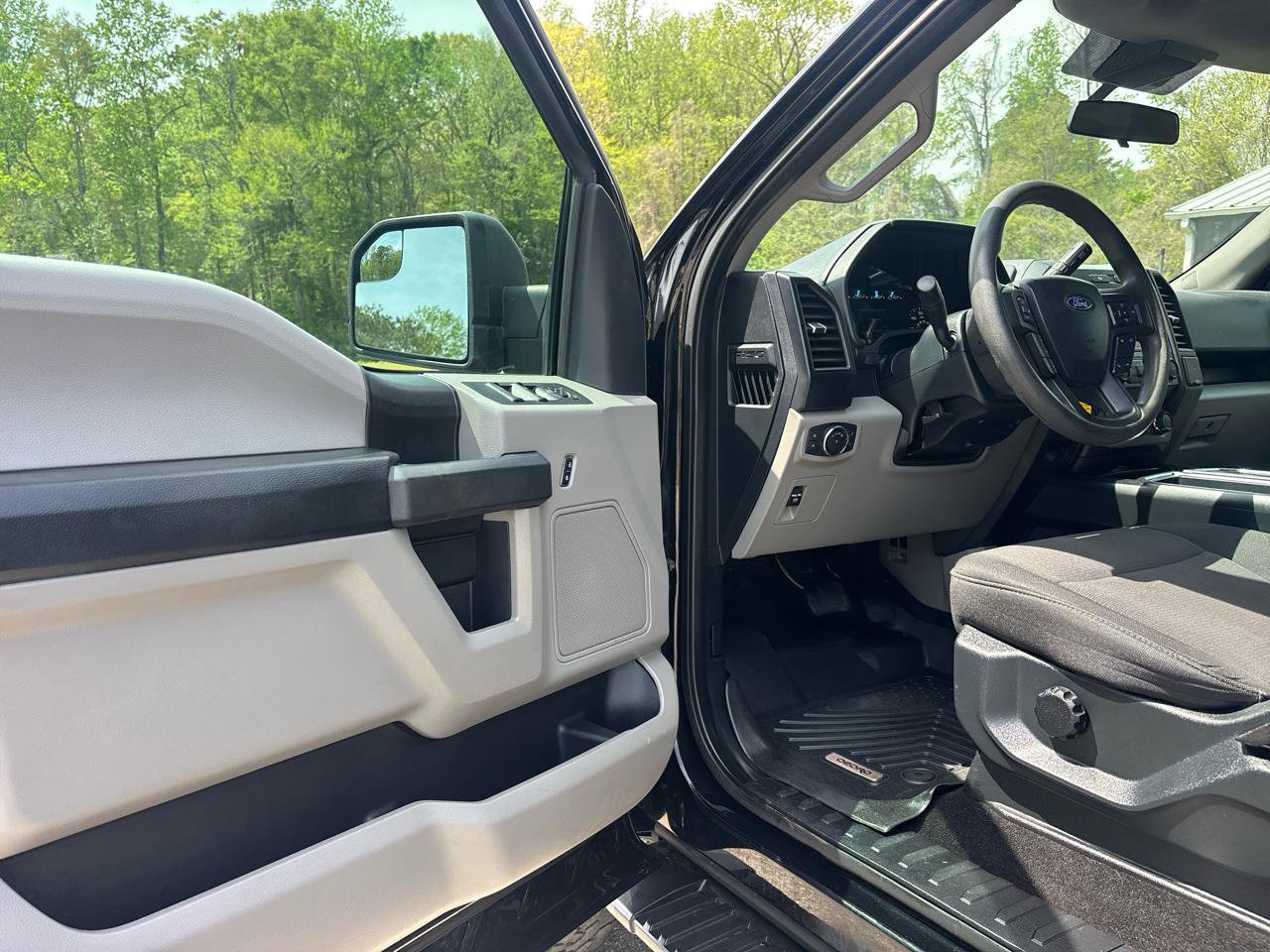 Used 2020 Ford F150 XL w/ Equipment Group 101A Mid image 13