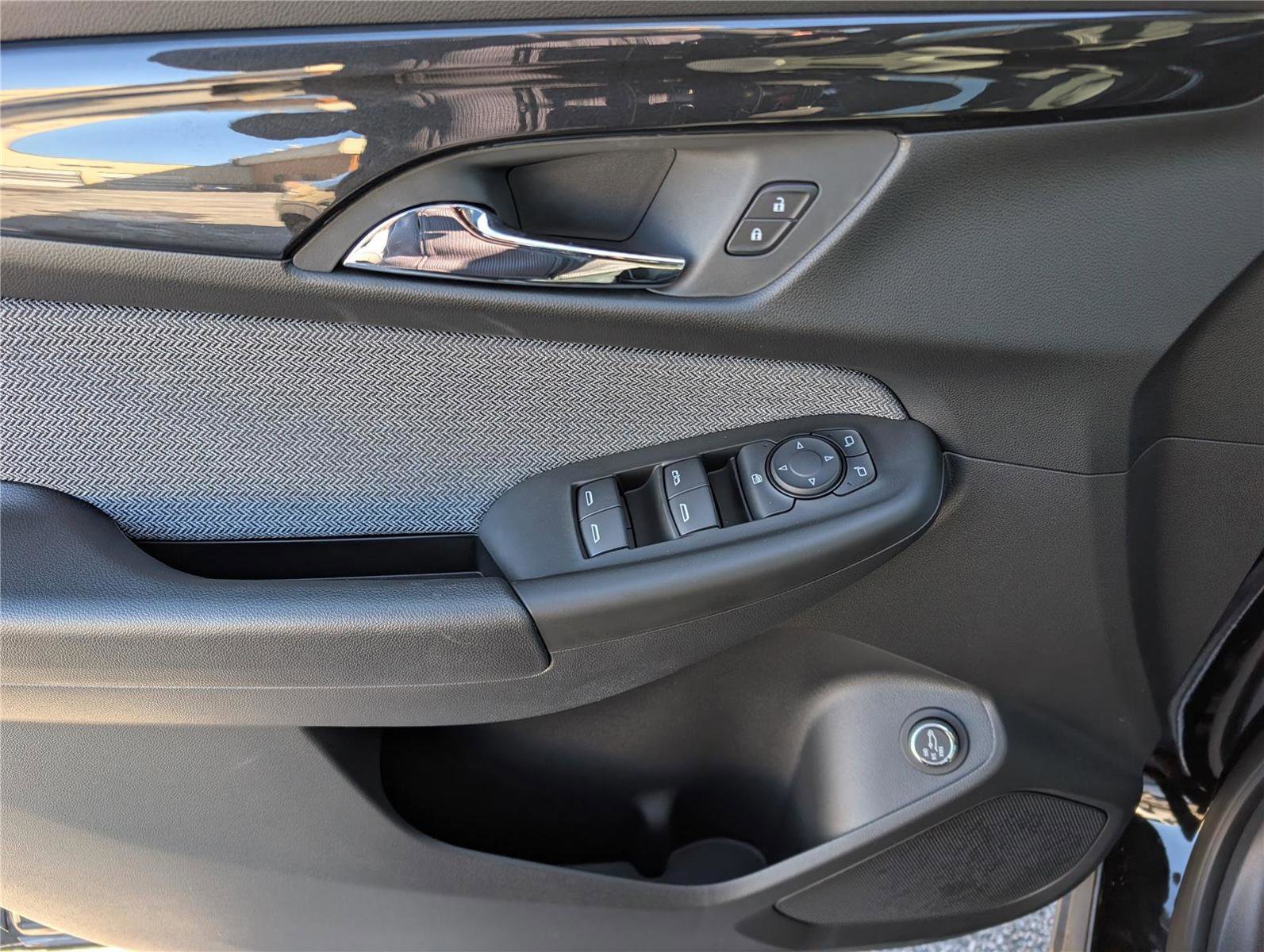 New 2026 Chevrolet TrailBlazer LT w/ Convenience Package image 16