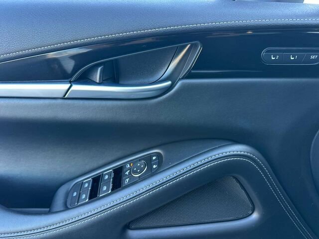 Used 2025 INFINITI QX60 Pure image 11