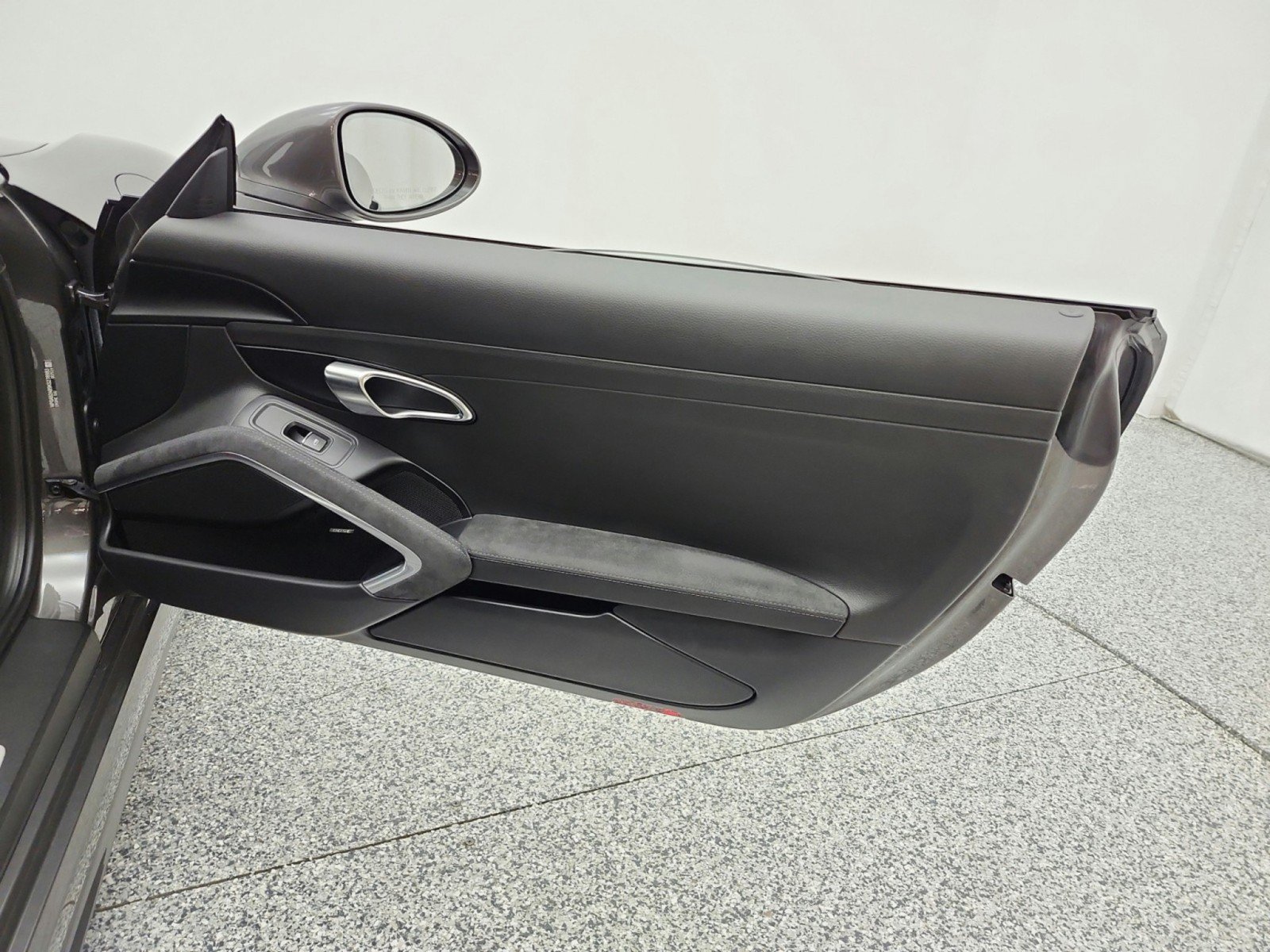 Used 2019 Porsche 718 Cayman GTS RWD image 19