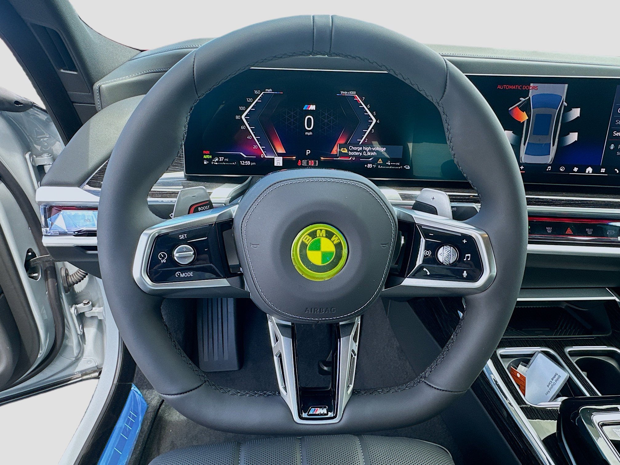 New 2026 BMW 750e xDrive w/ Executive Package image 8