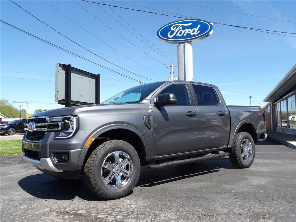 New 2025 Ford Ranger XLT w/ Equipment Group 301A High image 1