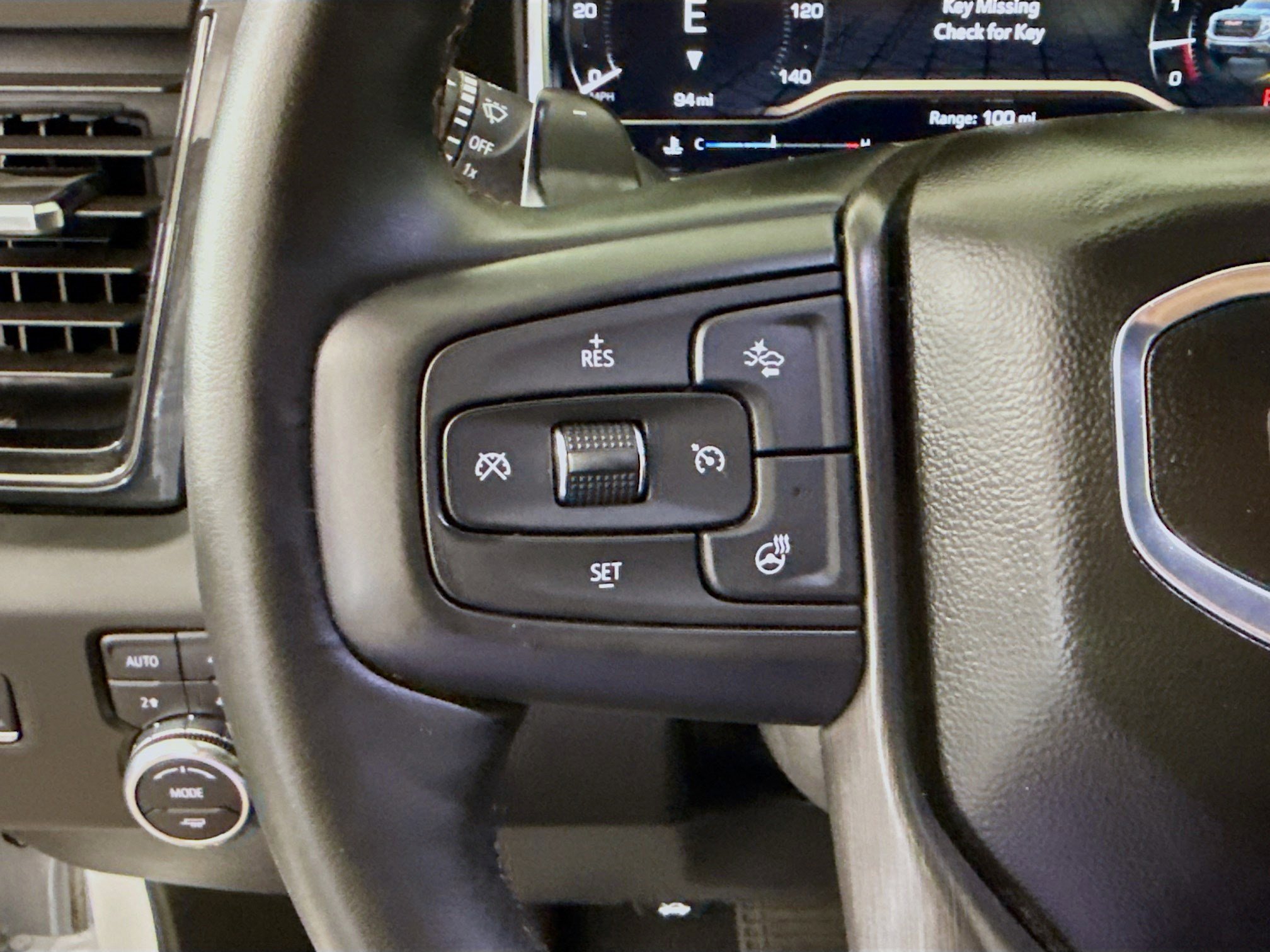 Used 2025 GMC Sierra 1500 AT4 w/ AT4 Premium Package image 14