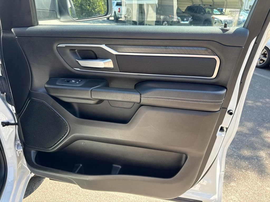 Used 2025 RAM 1500 Big Horn AWD/4WD image 36