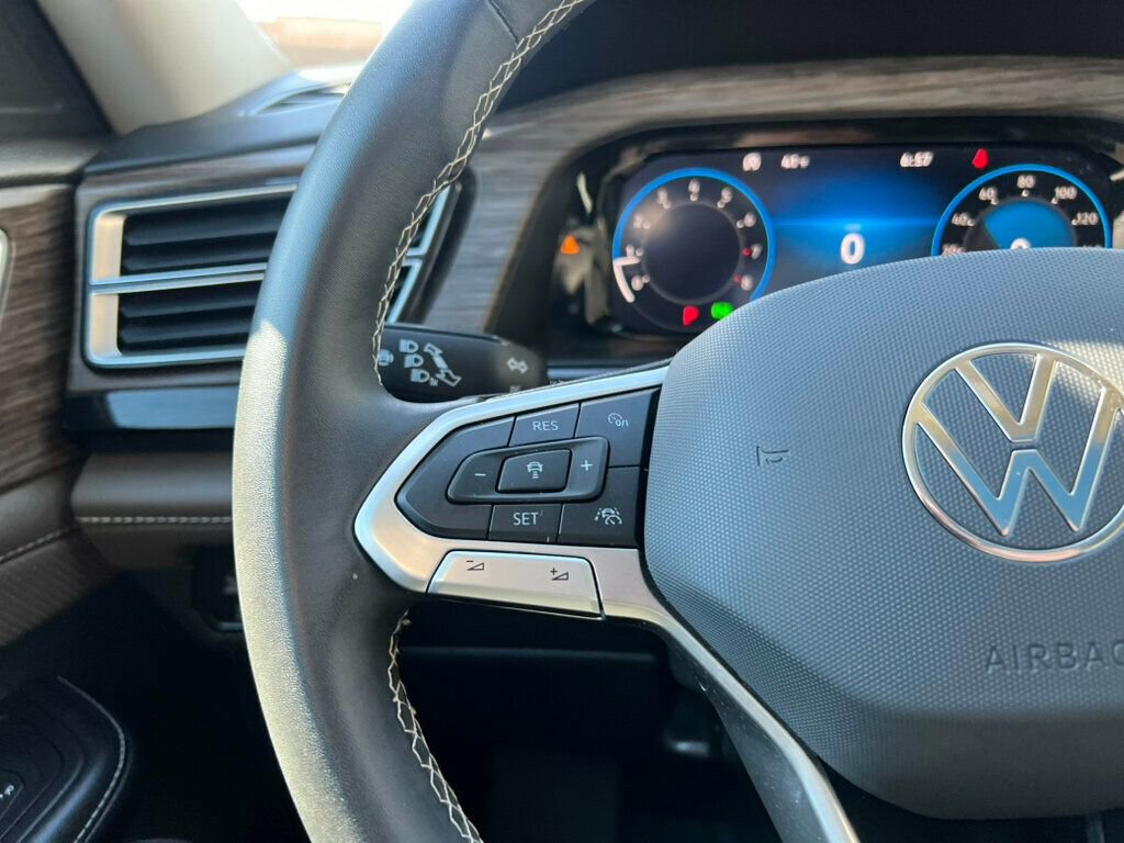 Used 2024 Volkswagen Atlas SEL image 23