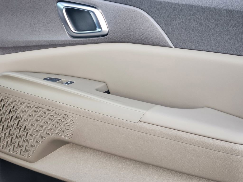 New 2026 Kia Carnival EX image 16