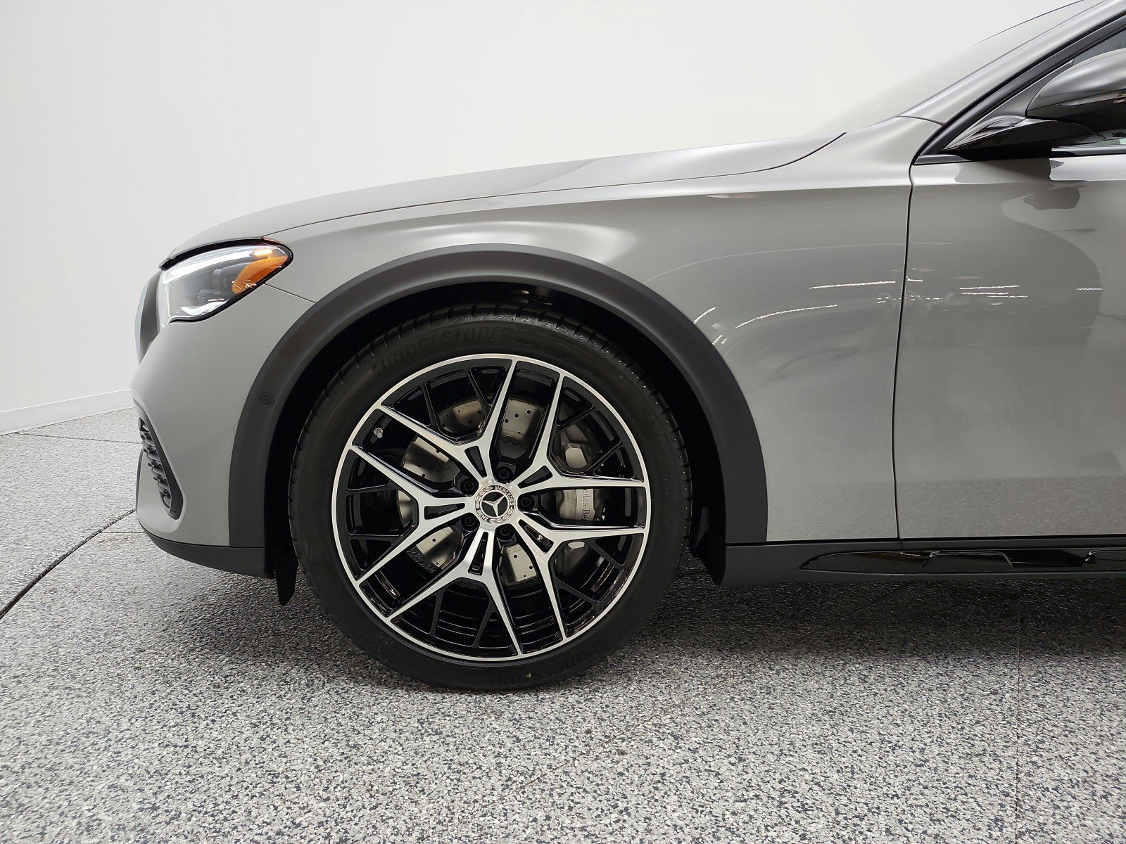 New 2026 Mercedes-Benz E 450 4MATIC All-Terrain Wagon image 15