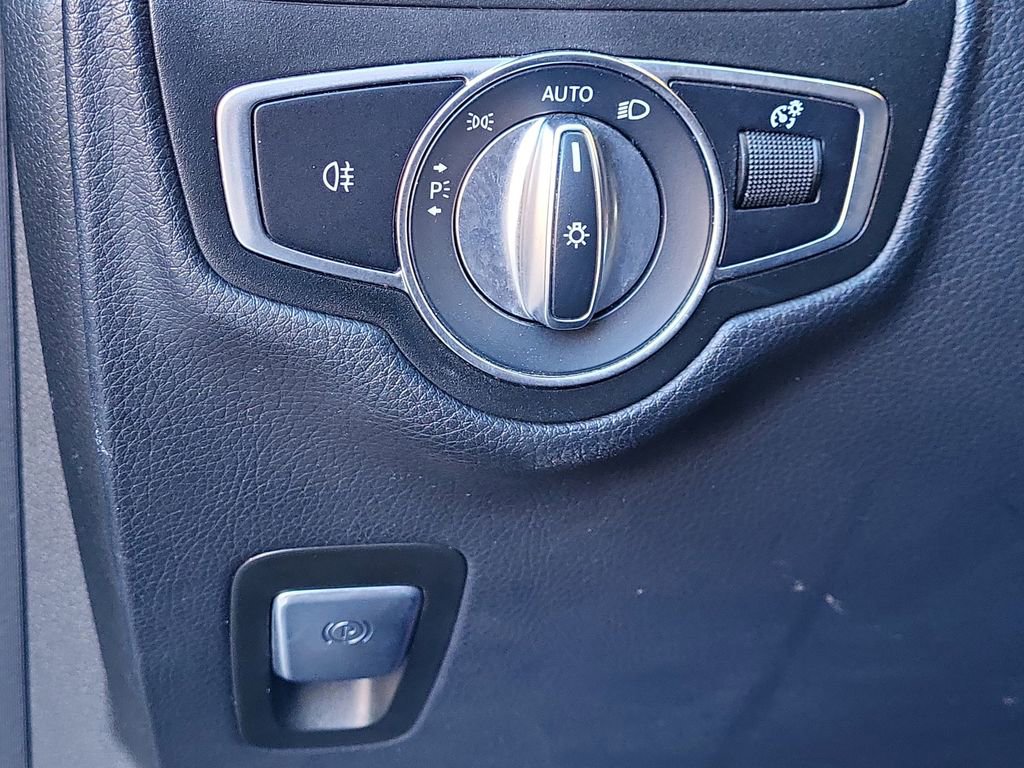 Certified 2021 Mercedes-Benz GLC 300 4MATIC image 21