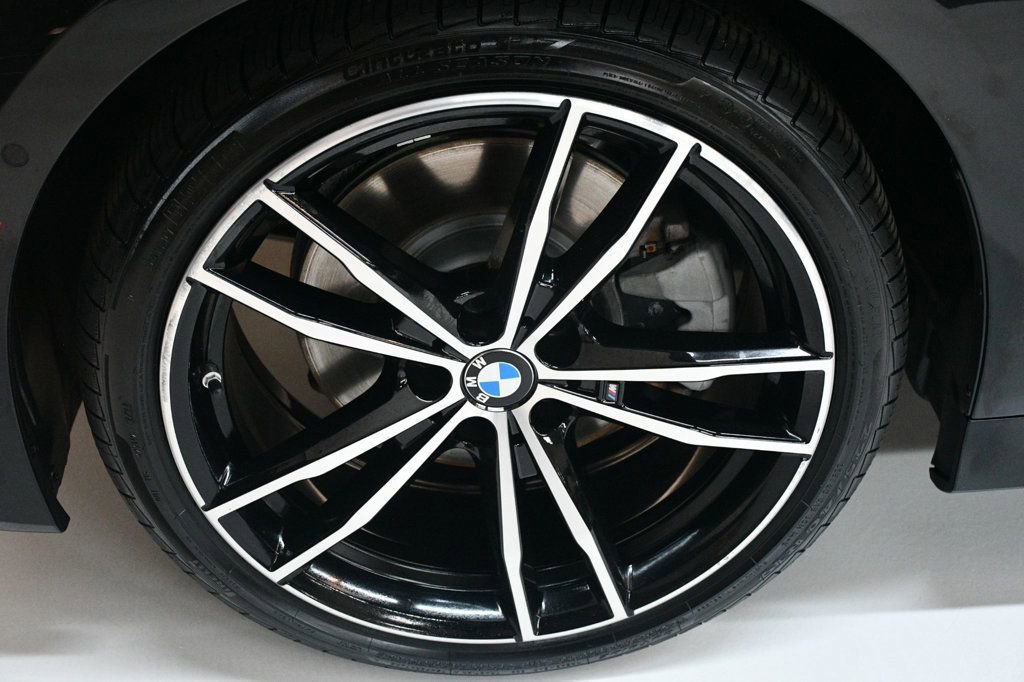 Used 2021 BMW 330i xDrive Sedan image 18