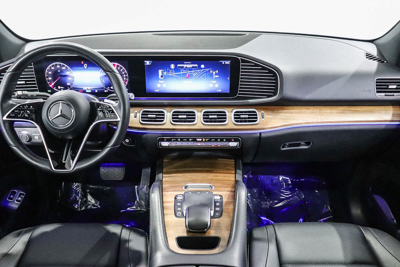Certified 2025 Mercedes-Benz GLE 450e 4MATIC image 15